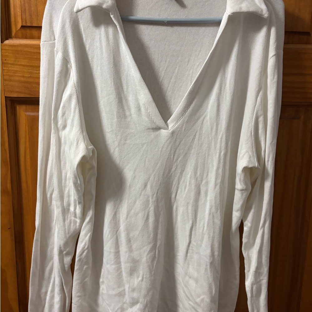 Banana Republic White Button Down Shirt